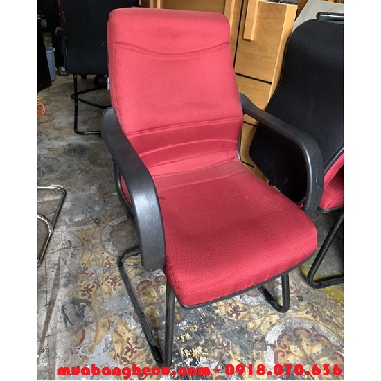 ghe-van-phong-mau-do-thanh-ly Nơi làm việc công sở nên chọn mẫu ghế văn phòng nào?