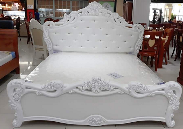 giuong-hoang-gia-18 Chọn Mua Đồ Gỗ Nội Thất Gia Đình Tại Phong Hải