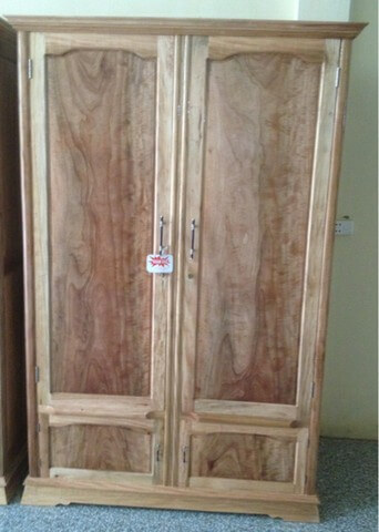 nhung-mau-tu-quan-ao-go-tu-nhien-thanh-ly-tphcm-hoa-chun Những Mẫu Tủ Quần Áo Gỗ Tự Nhiên Thanh Lý TPHCM