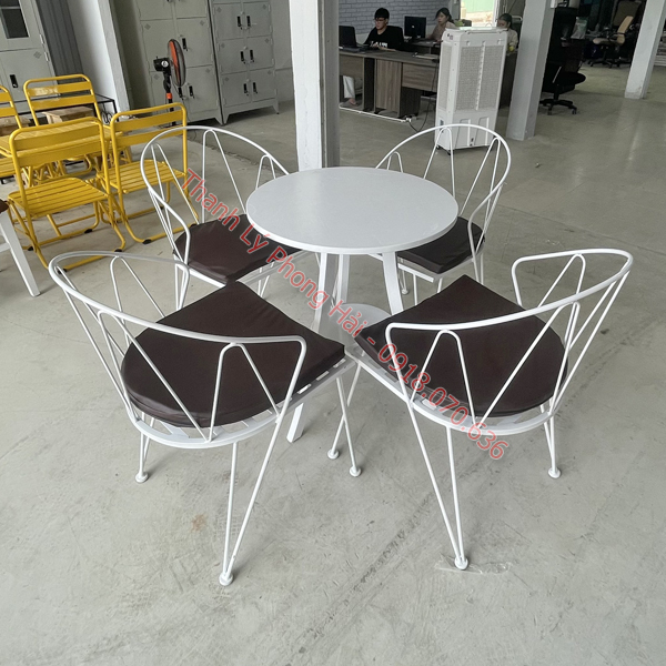 ban-ghe-quan-tra-sua-thanh-ly-12 15+ Bàn Ghế Quán Trà Sữa Thanh Lý Giá Rẻ TPHCM