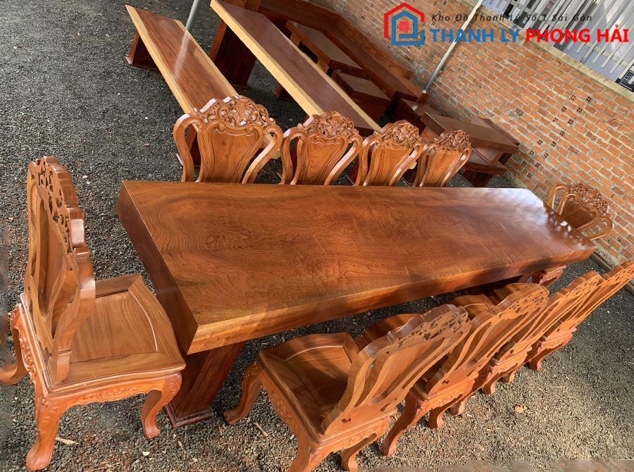 go-lat-la-gi-6 Gỗ lát có đặc điểm gì? Có tốt không? Phân biệt gỗ lát chun, lát hoa