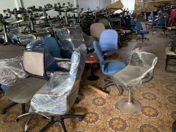 lo-ghe-van-phong-cu-thanh-ly Xả kho hơn 100 ghế văn phòng cũ các loại