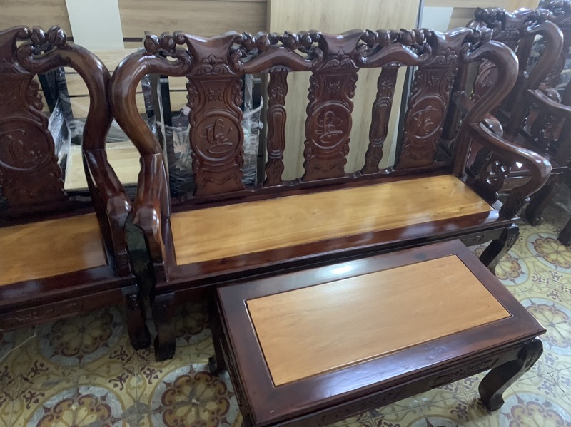 ve-lo-ban-ghe-salong-go1 Nhập kho lô bàn ghế sa lông gỗ tồn kho đầu năm