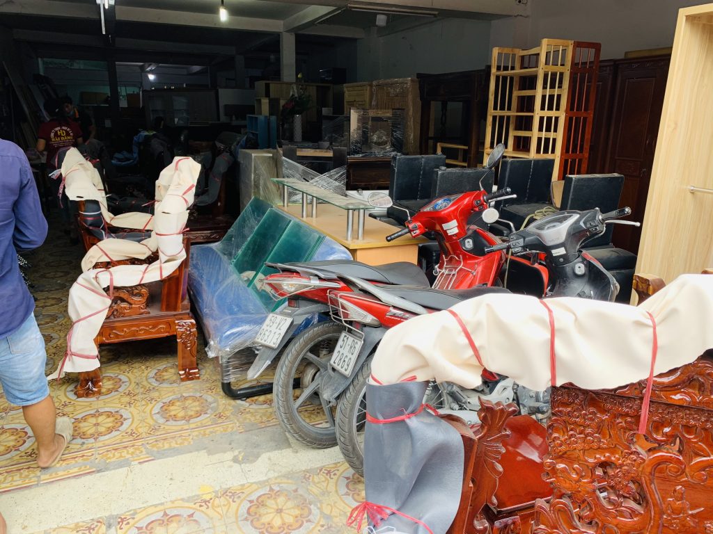 hang-ve-thanh-lý-phong-hai-1024x768 Hình ảnh hàng về kho Thanh Lý Phong Hải