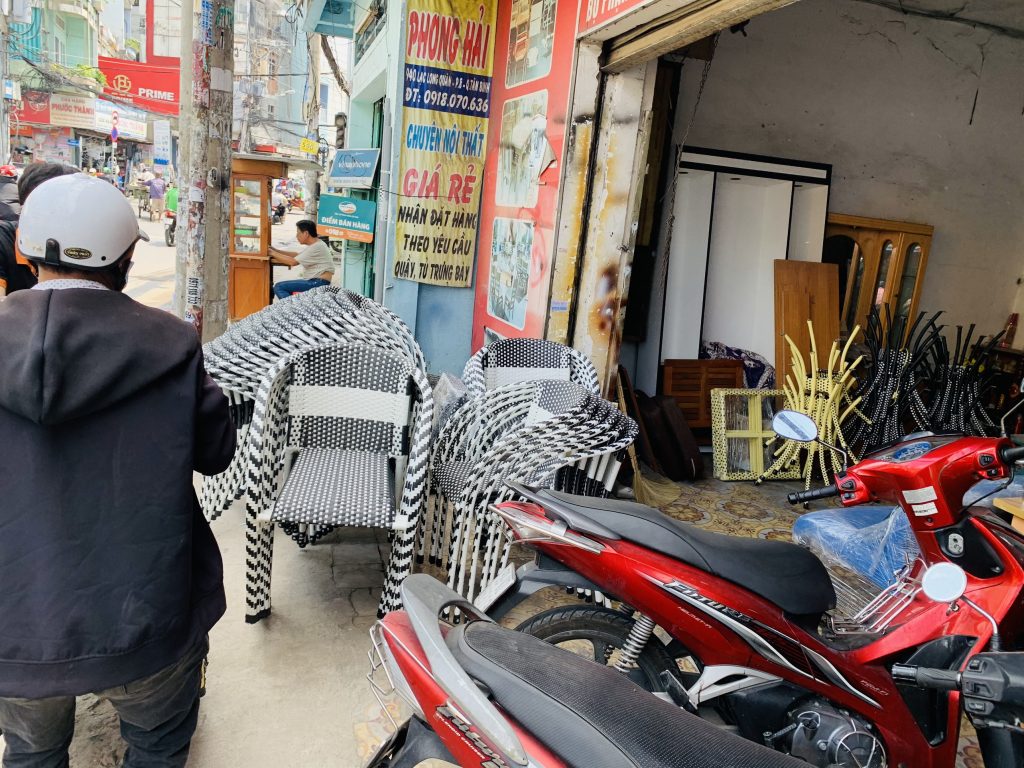 hang-ve-thanh-lý-phong-hai10-1024x768 Hình ảnh hàng về kho Thanh Lý Phong Hải