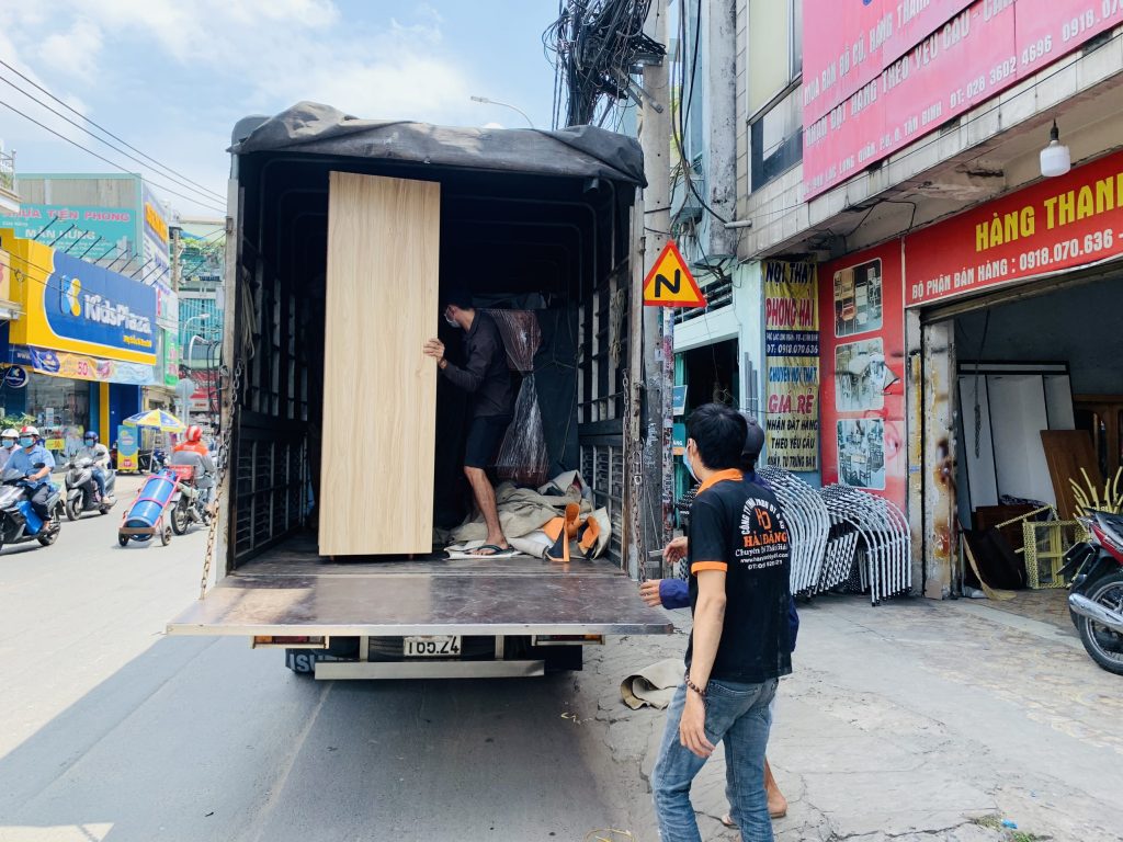 hang-ve-thanh-lý-phong-hai9-1024x768 Hình ảnh hàng về kho Thanh Lý Phong Hải