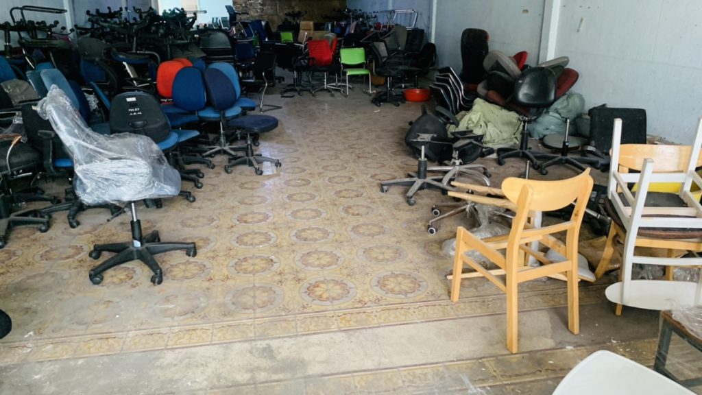 lo-ghe-van-phong-cu-thanh-lý-phong-hai2-1024x576 Review >1000 mẫu ghế văn phòng cũ tại kho