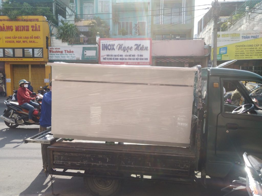 8-1024x768 Hình Ảnh Hàng Đi Liên Tục Tại Thanh Lý Phong Hải