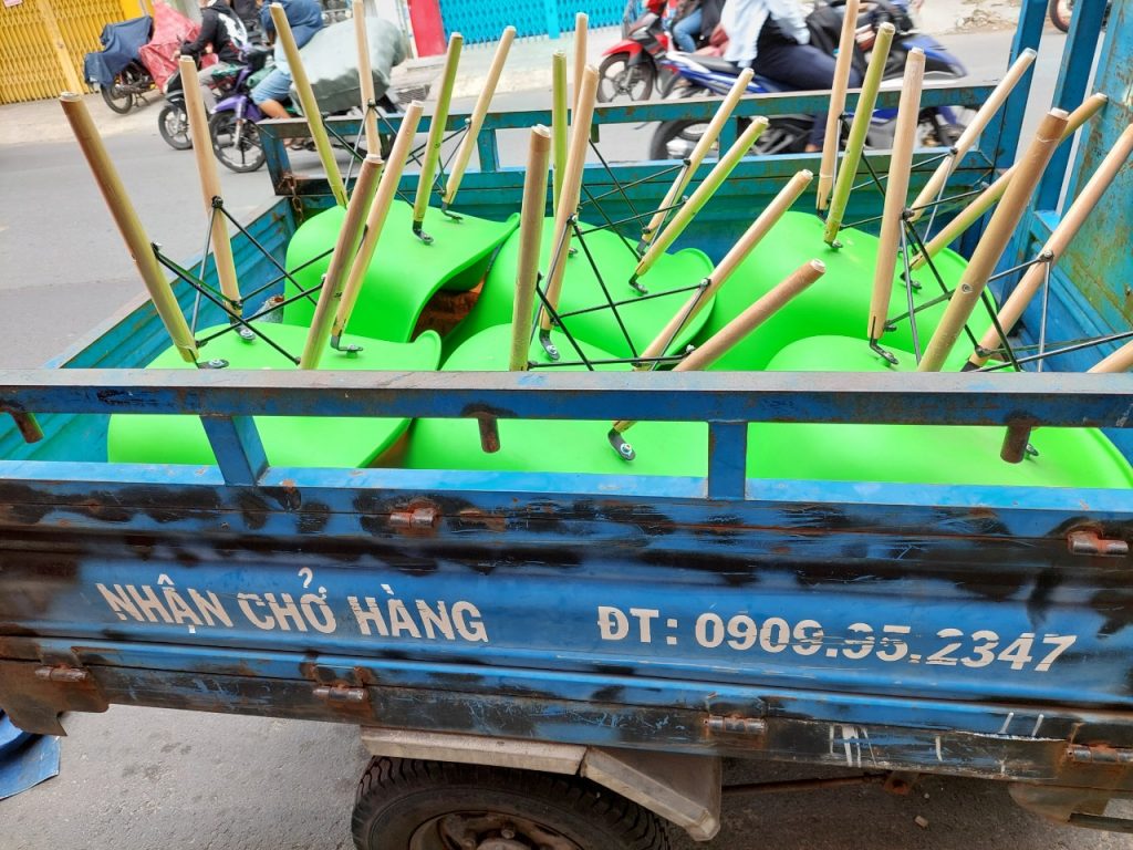 z3339111452157_1846ff603aa6975ada41b451e482f678-1024x768 Hình Ảnh Xuất Kho Mỗi Ngày Tại Thanh Lý Phong Hải