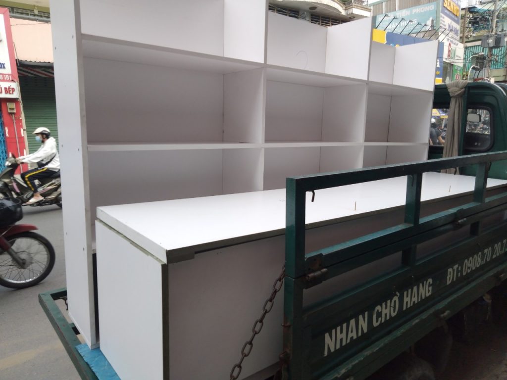 z3346410151565_03b9b2a4d0b04af768290f53f964b74d-1024x768 Hình Ảnh Xuất Kho Mỗi Ngày Tại Thanh Lý Phong Hải