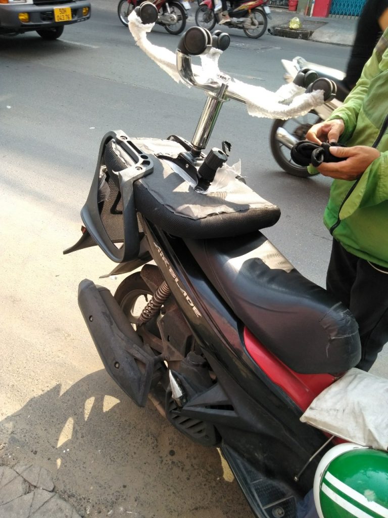 z3349710045486_cc24fc3247ddc6d6817c3a4986ece9b9-768x1024 Hình Ảnh Xuất Kho Mỗi Ngày Tại Thanh Lý Phong Hải