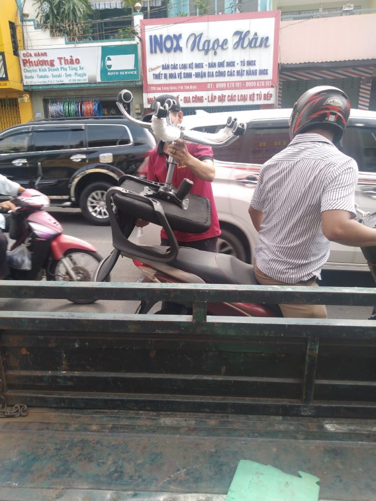 z3352080825126_5be581e8bff781350f4398cac0e429d2-768x1024 Hình Ảnh Xuất Kho Mỗi Ngày Tại Thanh Lý Phong Hải