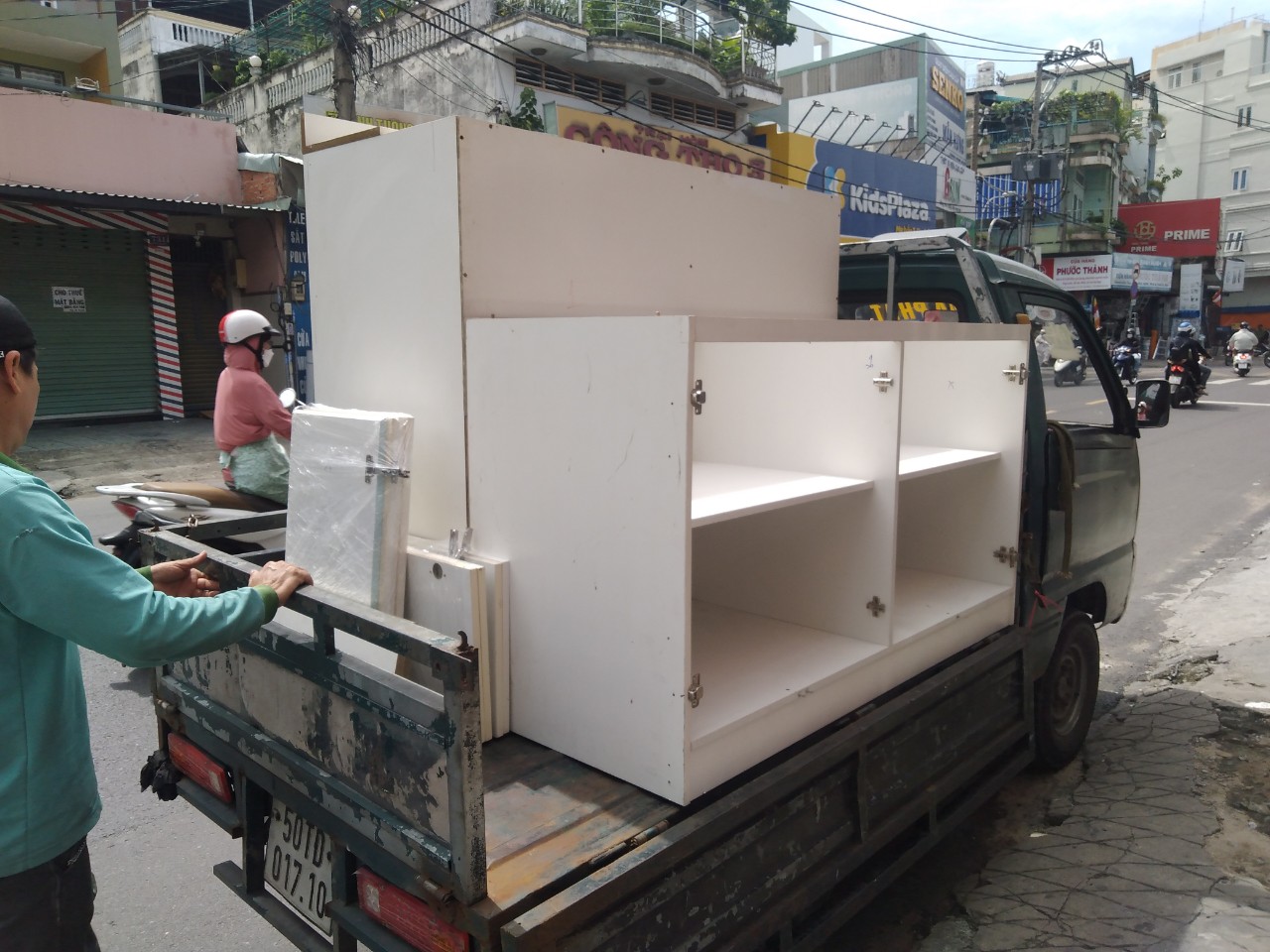 thanh-ly-phong-hai-giao-hang-6 Hàng Được Xuất Kho Liên Tục Hàng Ngày