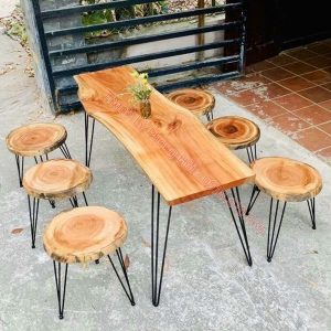 Thanh Lý Bộ Bàn Ghế Sân Vườn Tồn Kho Mới 99%