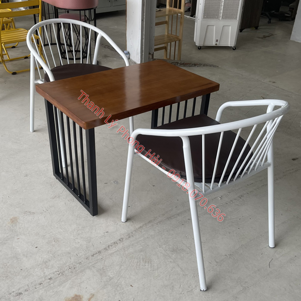 san-pham-bo-ban-an-thanh-ly-2 Thanh Lý Bộ Bàn Ghế Cafe Hiện Đại Mới 99%
