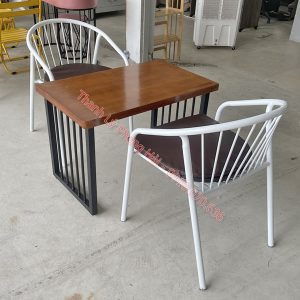 Thanh Lý Bộ Bàn Ghế Cafe Hiện Đại Mới 99%