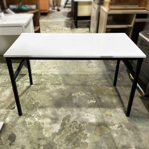Thanh Lý Bàn Làm Việc 1m2x60 Màu Đen Mới 99%