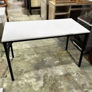 Thanh Lý Bàn Làm Việc 1m2x60 Màu Đen Mới 99%