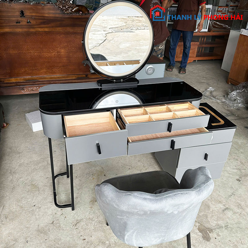 thanh-ly-ban-phan-thong-minh-nhap-khau-ton-kho-nhieu-mau-3 Thanh Lý Bàn Phấn Thông Minh Nhập Khẩu Mới 99% (Nhiều Màu)