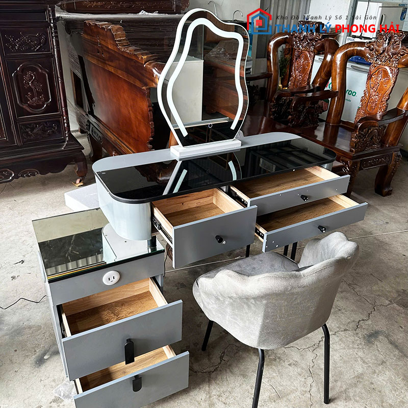 thanh-ly-ban-trang-diem-cao-cap-ton-kho-gia-re-nhieu-mau-3 Thanh Lý Bàn Trang Điểm Hiện Đại Mới 99% (Nhiều Màu)