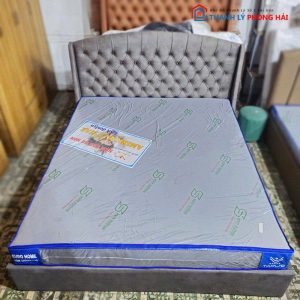 Thanh Lý Giường Bọc Da Simili 1M6 Cao Cấp Mới 99%
