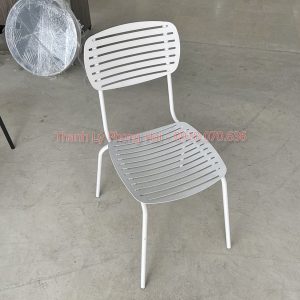 Thanh Lý Ghế Cafe Sắt Màu Trắng Mới 99%