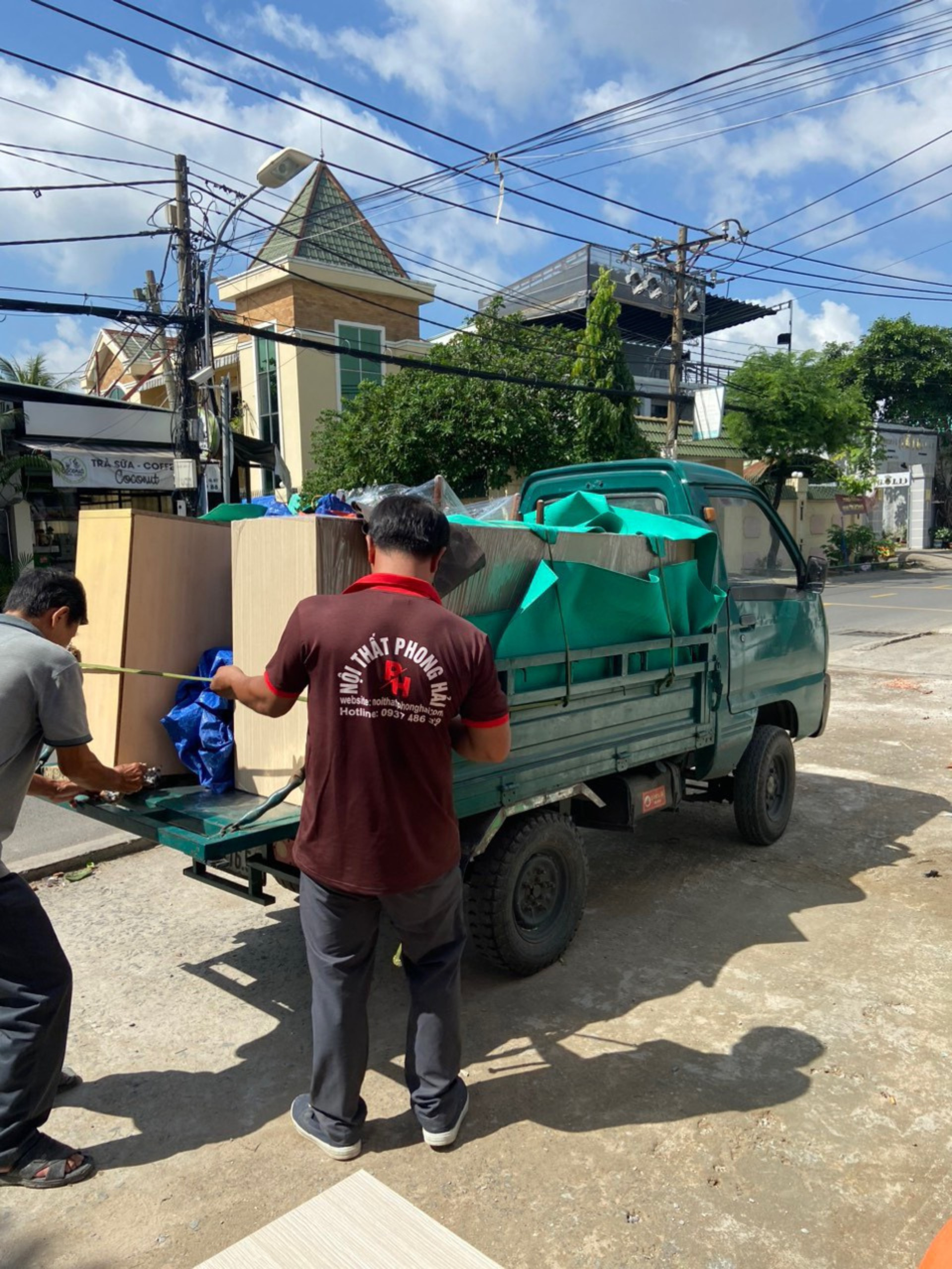 hinh-anh-giao-hang-tai-noi-that-phong-hai-03 Hình Ảnh Hàng Hoá Được Chuẩn Bị Giao Cho Khách Tháng 8