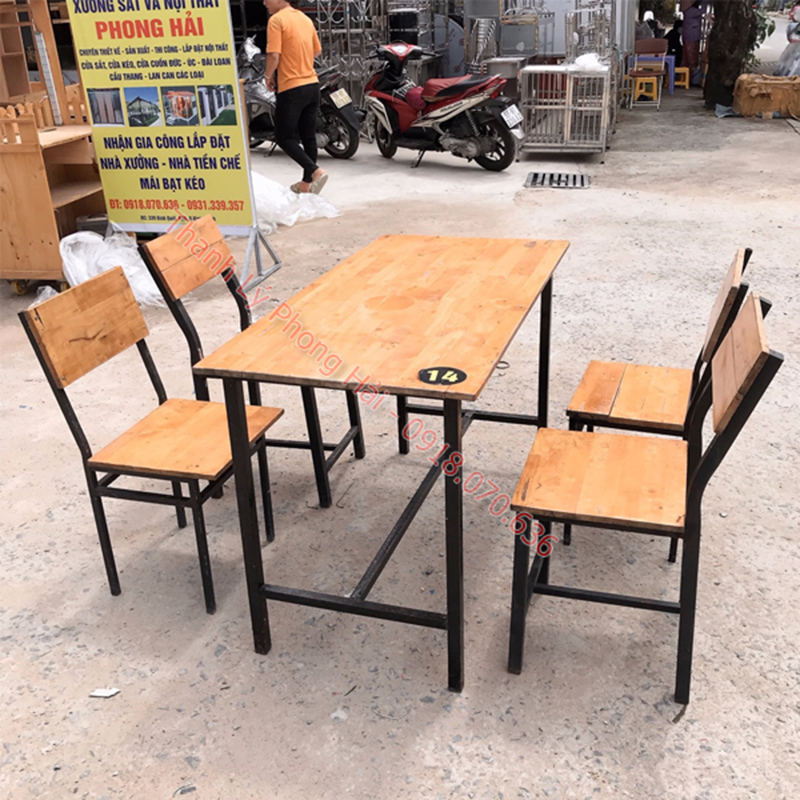 thanh-ly-ban-ghe-quan-pho Bàn Ghế Quán Phở Thanh Lý Giá Rẻ Tại TPHCM