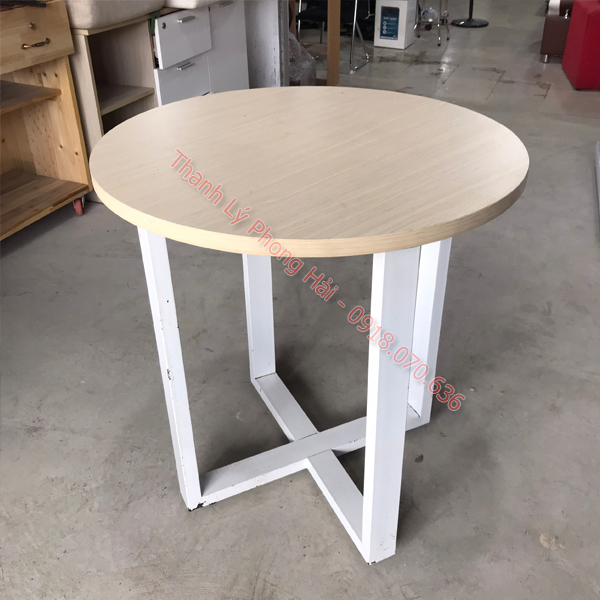 11-mau-ban-tron-go-thanh-ly-gia-re-3 11+ Mẫu Bàn Tròn Gỗ Thanh Lý Giá Rẻ Tại TPHCM