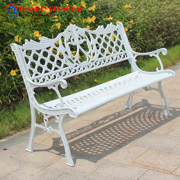 ghe-cong-vien-thanh-ly-3 Tổng Hợ 10 Mẫu Ghế Công Viên Thanh Lý Giá Rẻ TPHCM