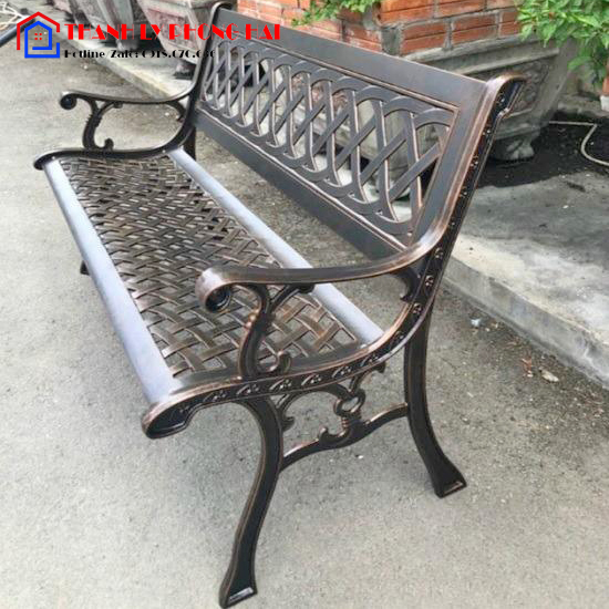 ghe-cong-vien-thanh-ly-4 Tổng Hợ 10 Mẫu Ghế Công Viên Thanh Lý Giá Rẻ TPHCM