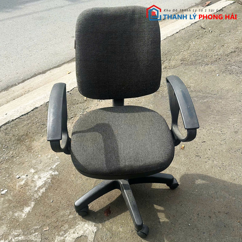 thanh-ly-ghe-xoay-van-phong-chan-nhua-cu-gia-re-2 Ghế Xoay Văn Phòng Chân Nhựa Cũ