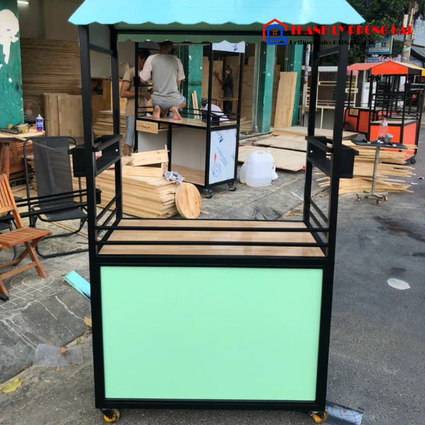 xe-day-ban-hang-via-he-thanh-ly-15 Xe Đẩy Bán Hàng Vỉa Hè Thanh Lý Giá Rẻ Tại TPHCM