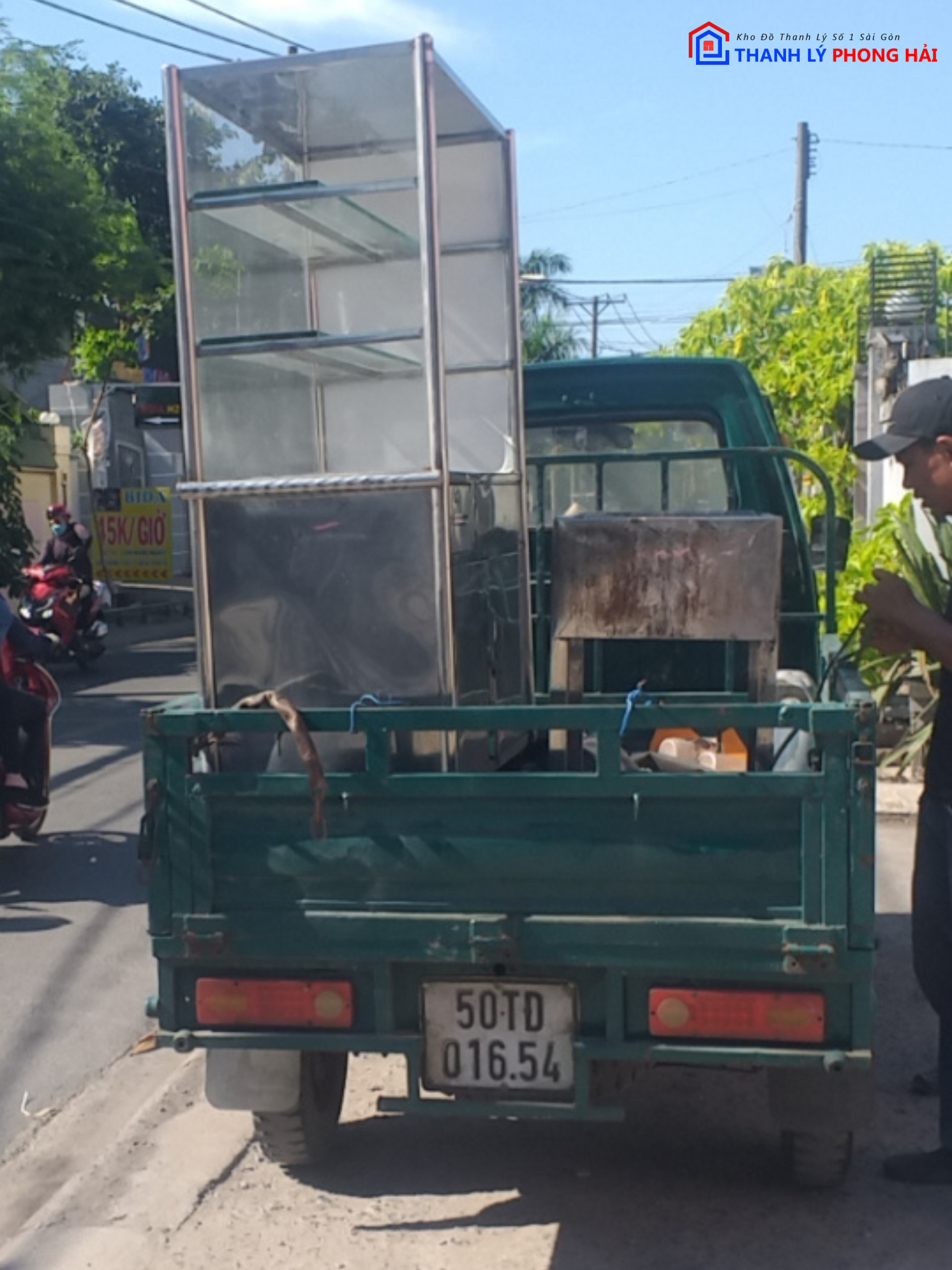 hinh-anh-hoat-dong-giao-hang-tai-noi-that-phong-hai-thang-12-10 Hình Ảnh Hàng Hoá Được Chuẩn Bị Giao Cho Khách Tháng 12 Dịp Cận Tết