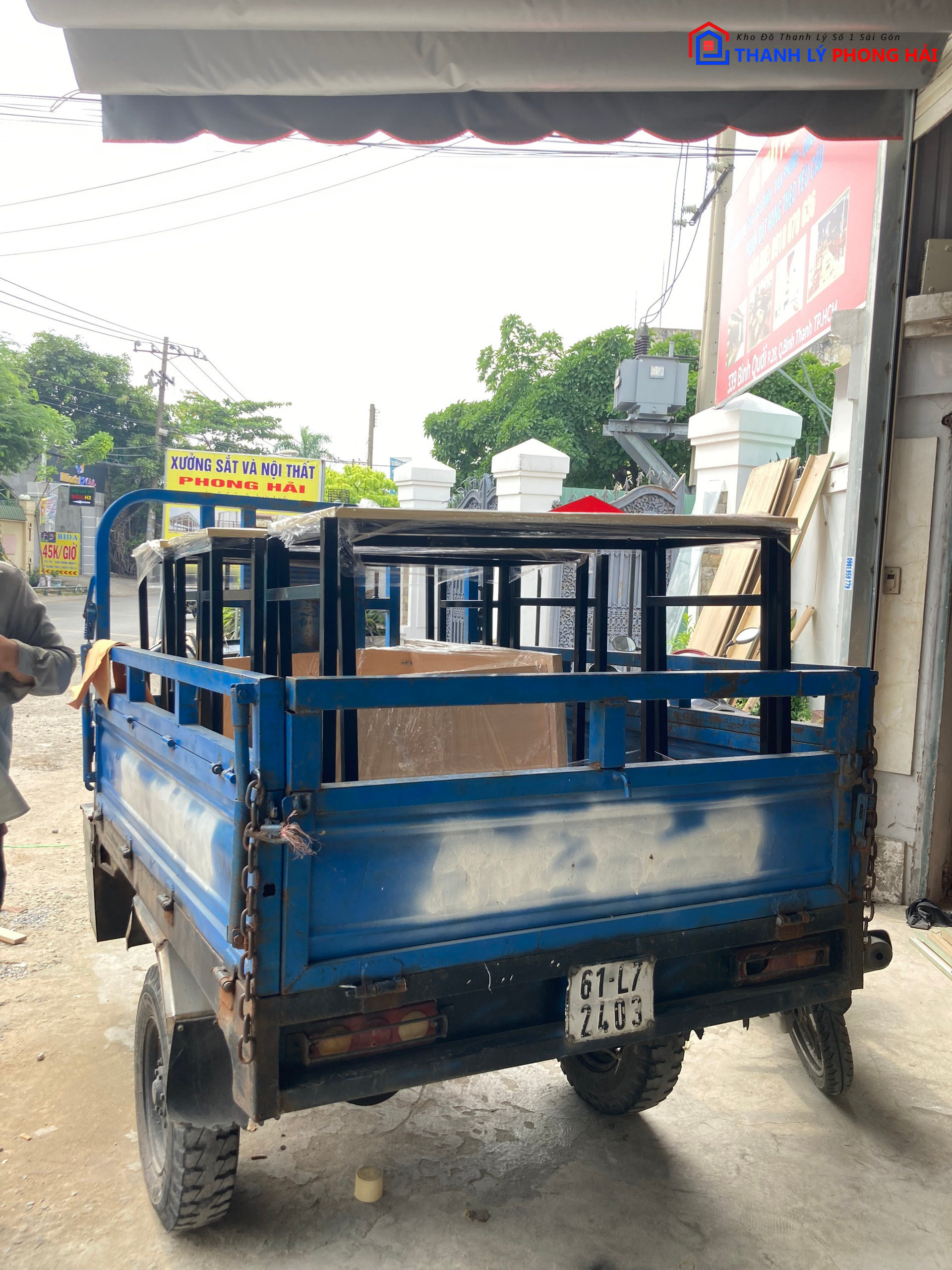 hinh-anh-hoat-dong-giao-hang-tai-noi-that-phong-hai-thang-12-3 Hình Ảnh Hàng Hoá Được Chuẩn Bị Giao Cho Khách Tháng 12 Dịp Cận Tết