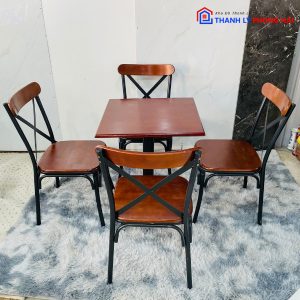 Thanh Lý Bộ Bàn Ghế Cafe Lưng Chữ X Mới 99%