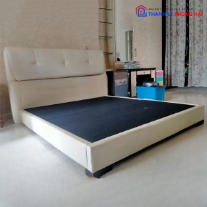Thanh Lý Giường Bọc Nệm Cao Cấp Anh Quốc 1M6 Cũ Giá Rẻ