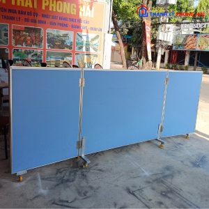 Thanh Lý Vách Ngăn Khung Nhôm Có Bánh Xe Cũ Giá Rẻ
