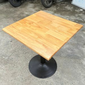Thanh Lý Bàn Gỗ Chân Sắt Mới 99%