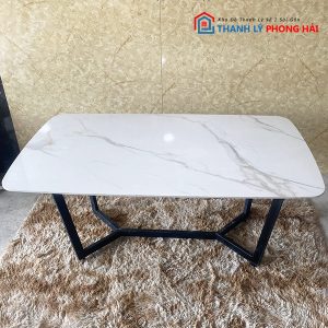 Bàn Ăn Mặt Đá 1M6 Chân Sắt Cũ