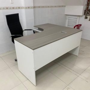 Thanh Lý Bàn Giám Đốc Chữ L Xám Trắng Mới 99%