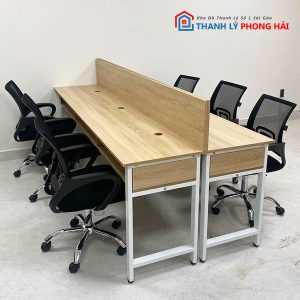 Thanh Lý Bàn Làm Việc Nhóm 3 Gỗ Công Nghiệp Chân Sắt Mới 99%