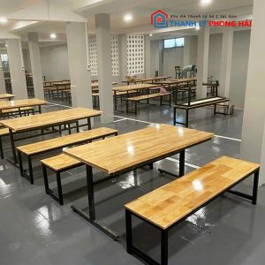 Thanh Lý Bàn Làm Việc Nhóm Chân Sắt Chữ T Mới 99%