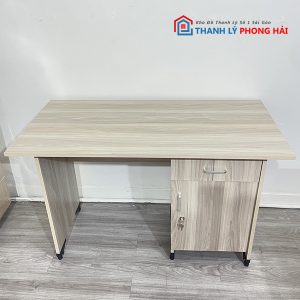 Thanh Lý Bàn Làm Việc Gỗ Công Nghiệp 1M2 2 Hộc Mới 99%