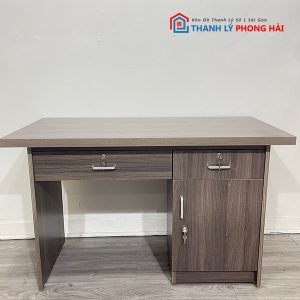 Thanh Lý Bàn Làm Việc Gỗ Công Nghiệp 1M2 3 Hộc Mới 99%