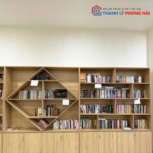 Thanh Lý Tủ Gỗ Trưng Bày 4 Tầng 4 Cánh Mới 99%
