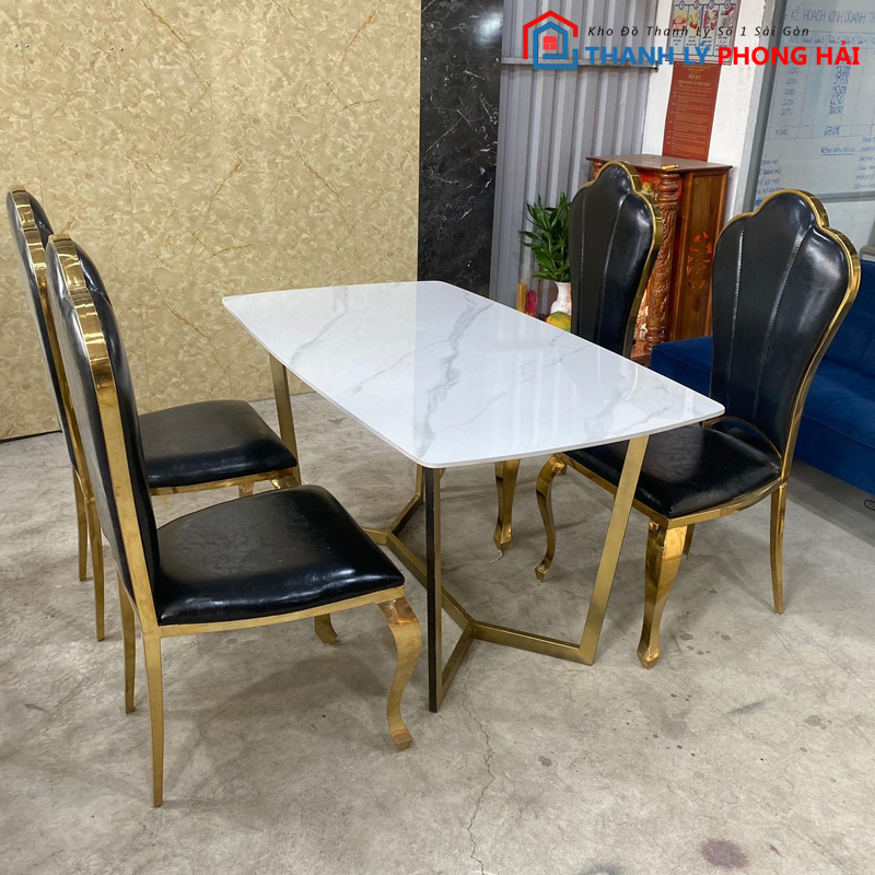 ban-an-cu-2 Bộ Bàn Ăn Mặt Đá Kèm 4 Ghế Cũ Sang Trọng
