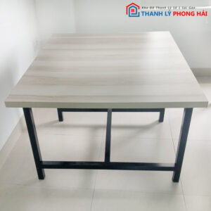 Bàn Làm Việc Đôi Chân Sắt Cũ 1mx1m2