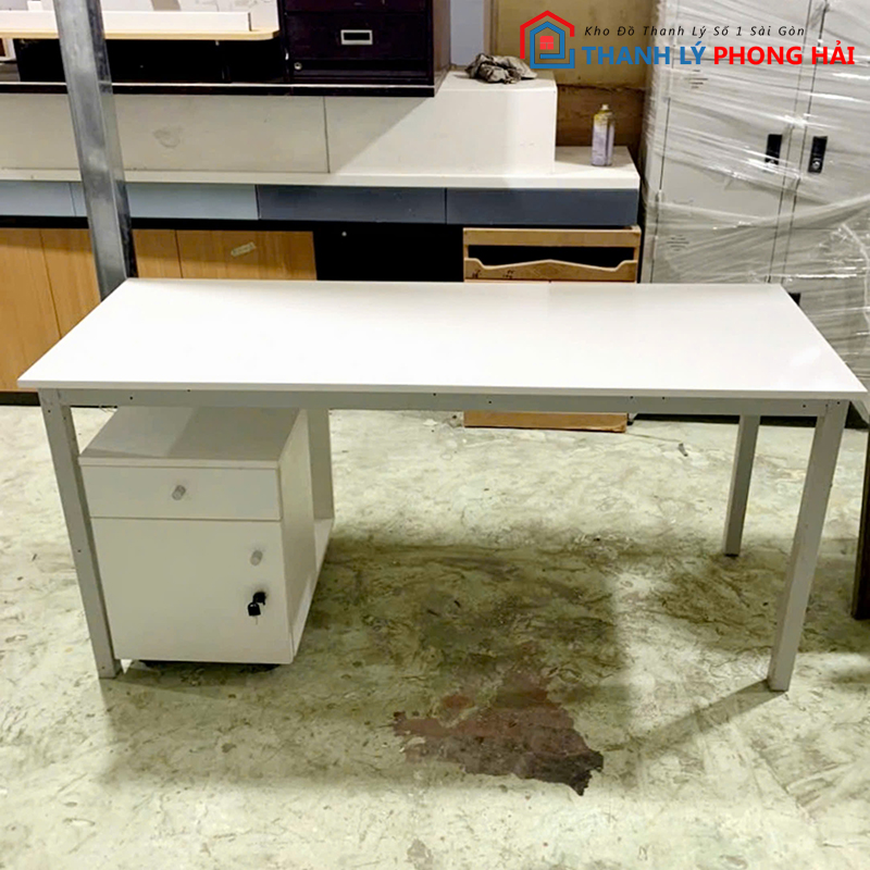ban-lam-viec-cu-6 Kinh Nghiệm Mua Bàn Làm Việc Văn Phòng Cũ Chất Lượng, Giá Rẻ