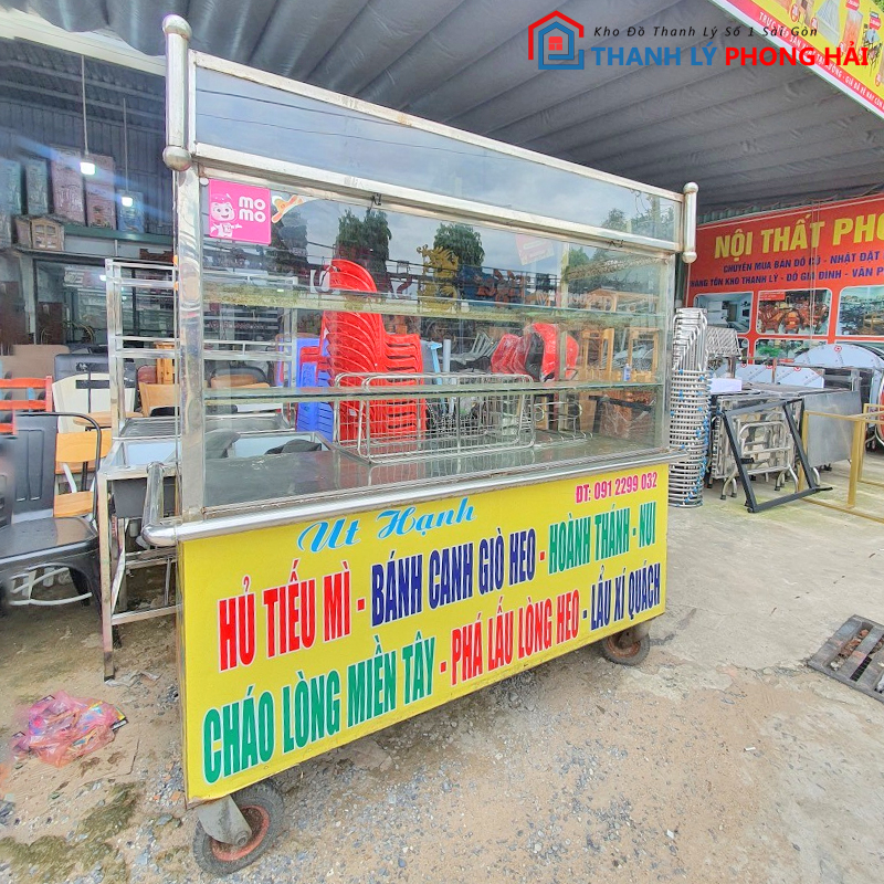 quay-xe-cu-3 Quầy Xe Mặt Kính Khung Inox Cũ